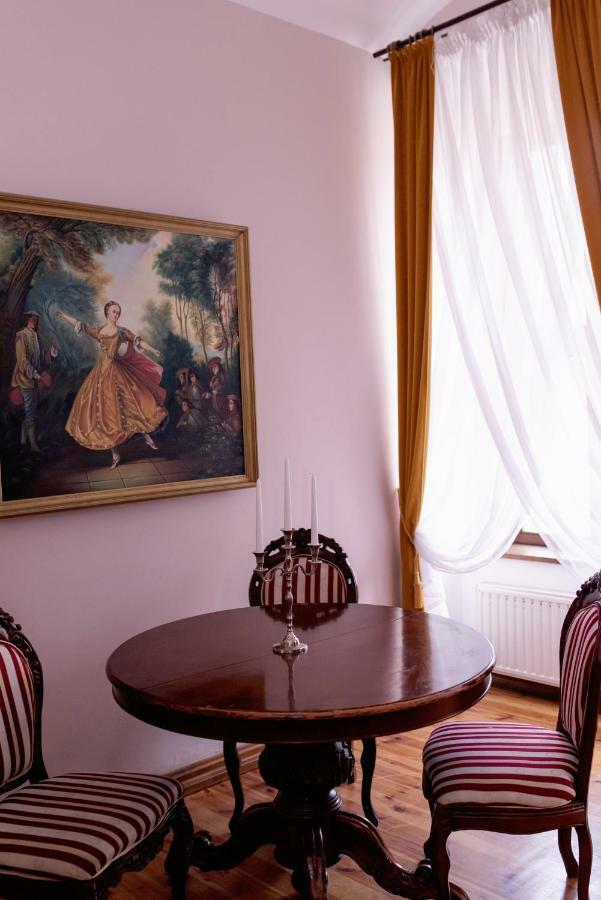 Palac Brody Екстериор снимка